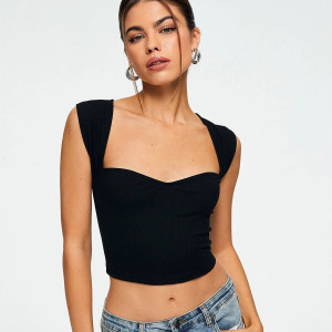 Top escote corazón