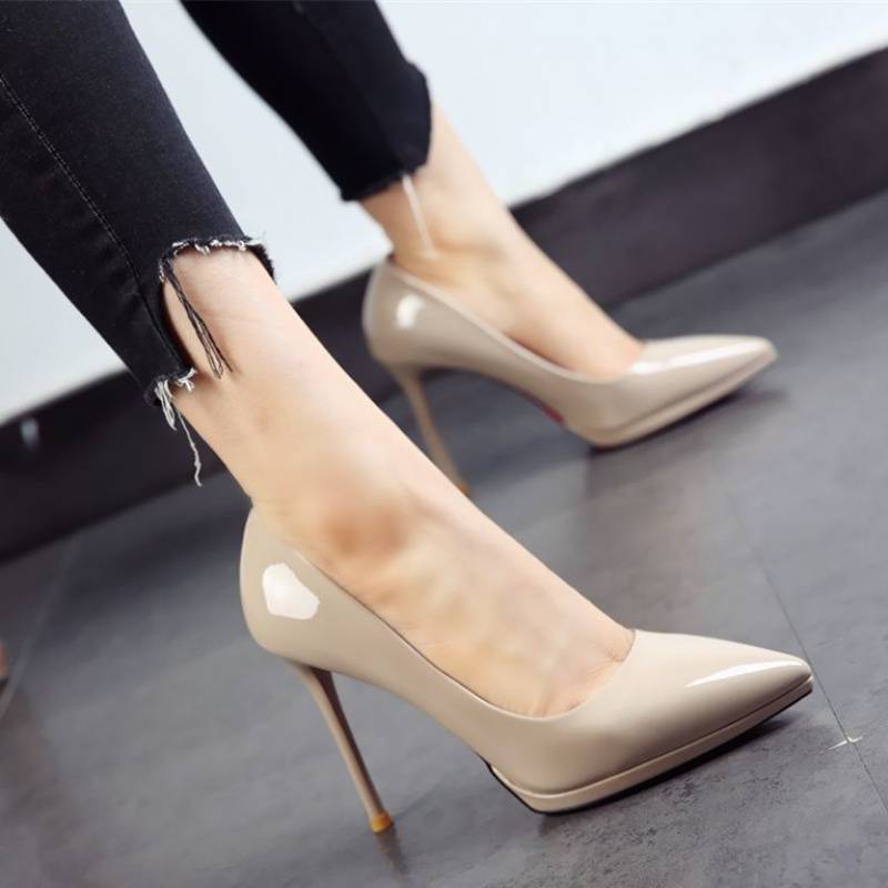 Zapatos con tacón de aguja - Imagen 3