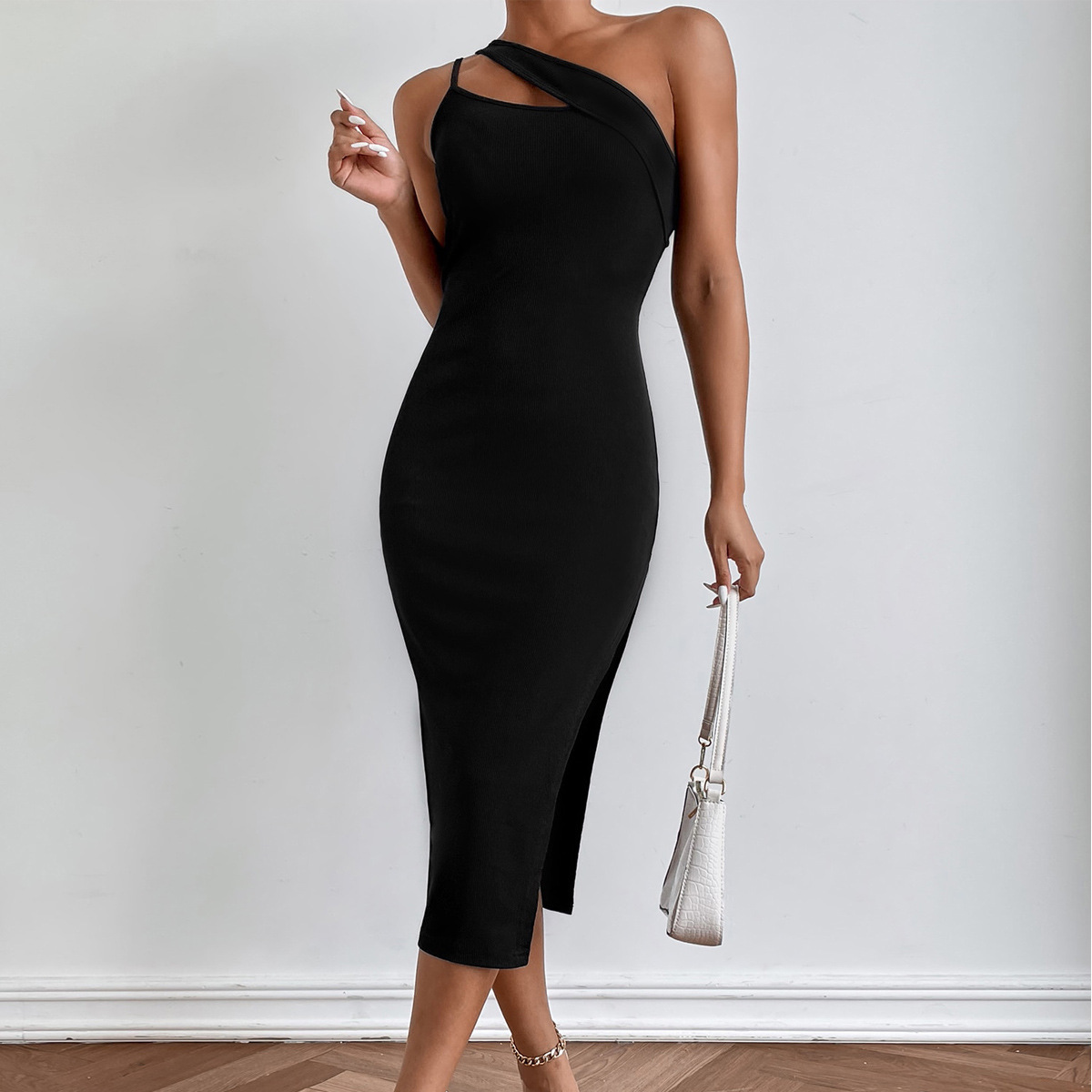 Vestido de espalda abierta - Imagen 4