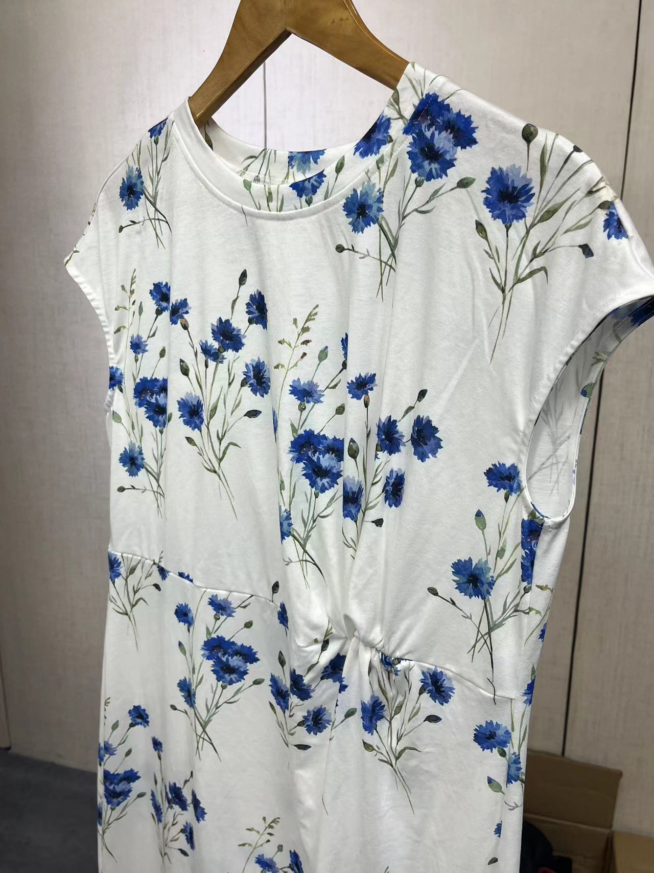 Vestido de manga corta - Imagen 5